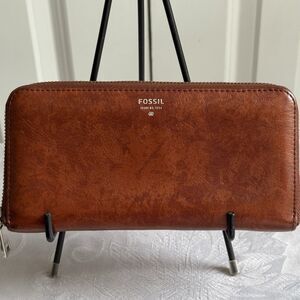 Fossil Women's Sydney Double Accordion Zip Wallet Saddle Brown Leather